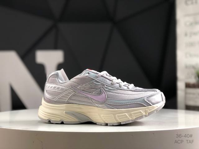 耐克 Nike Initiator Running创始者系列复古老爹鞋休闲运动舒适跑 采用透气网眼鞋面和支撑覆盖层，自然运动设计的phlyon中底用于缓冲，Br