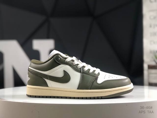 真标带半码 耐克 Nike Air Jordan 1 Low Aj1乔1低帮休闲板鞋 同步官方配色 头层皮打造 正确满胶鞋垫 四线拉帮 原厂织唛标 鞋舌高弹海绵