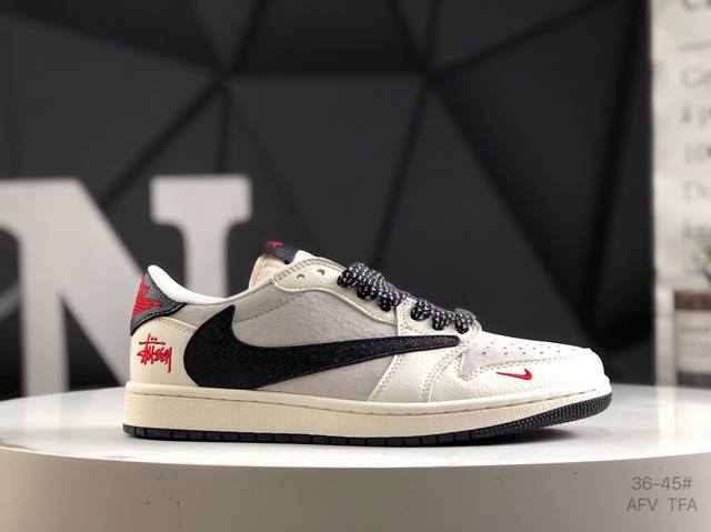 头层带半码耐克 Air Jordan 1 Low Aj1 乔1 联名 高端定制 低帮复古文化板鞋 货号：Qy0368-311 定制鞋盒 大厂纯原品质出货 超高清