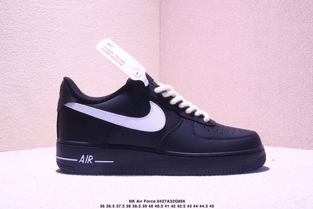公司级Nk Air Force 1′07 Low 空军一号低帮百搭休闲运动板鞋 Df0188-042 柔软、弹性十足的缓震性能和出色的中底设计 横跨复古与现代的