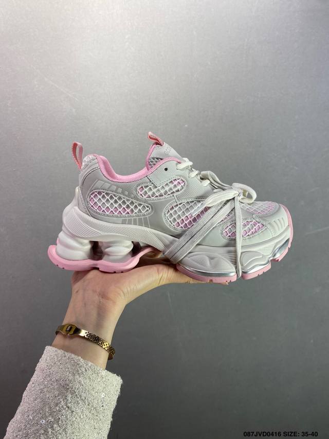 公司级Gg-Cc赵露思同款 广东大厂出品 纯原正确版本 时髦Look轻松定格 不费力展现率性氛围 酷帅机能风不规则设计 7Cm增高厚底 大长腿既视感轻松拿捏 尺