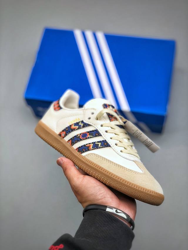 阿迪达斯 三叶草Adidas Originals Samba Og桑巴舞系列货号：Jq0014 尺码：35 36 36 37 38 38 39 40 40 41