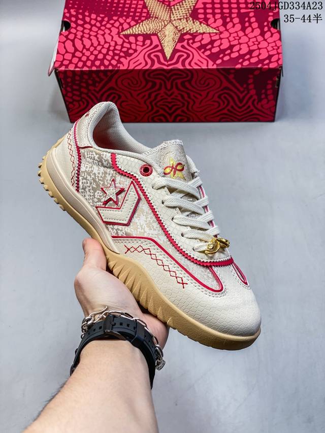 新款出货 Converse Run Star Trainer 舒适 防滑耐磨 低帮 训练鞋 男女同款 米红色 匡威下凡啦竟然出了德训鞋 想都不敢想竟然匡威 有德