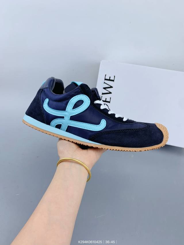 真标Loewe罗意威 Ballet Runner 2.0小牛皮 圆头系带 低帮 生活休闲鞋 Size：如图 编码：K294K0610425