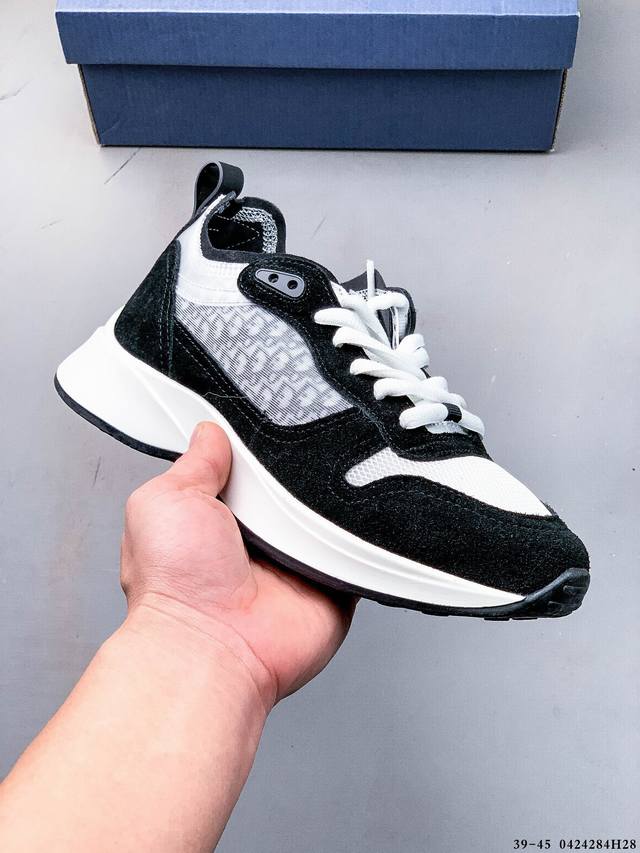 Dior 迪奥 经典B25系列Runner休闲 运动鞋 跑步鞋 已经调整到极致 大底升级 面料升级 舒适度全面升级！ 原版购入开发 做货 这款 B25 Runn
