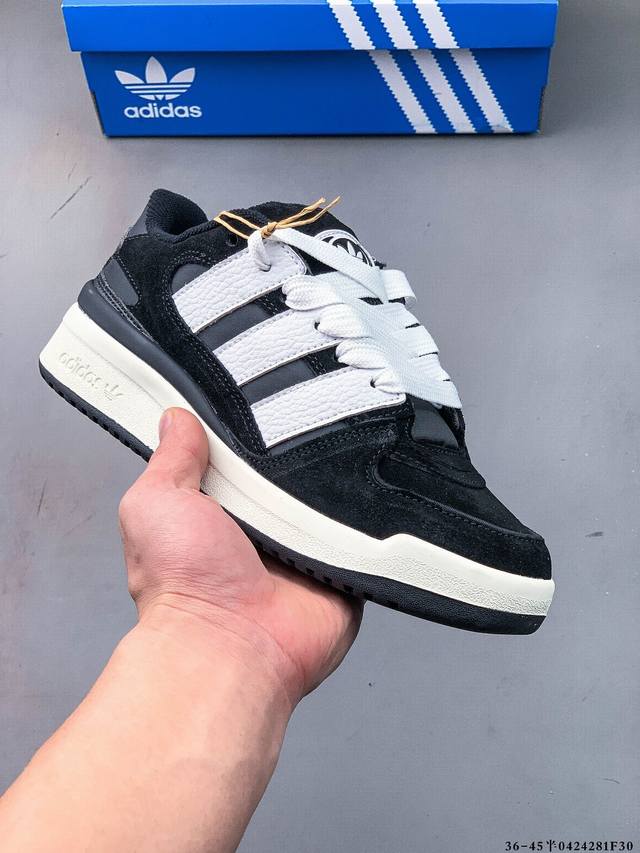 公司级！Adidas Originals Forum 0 舒适百搭复古休闲板鞋 Adidas Forum 0 其鞋面采用了高品质的皮革材质，并巧妙地融入了亮色元