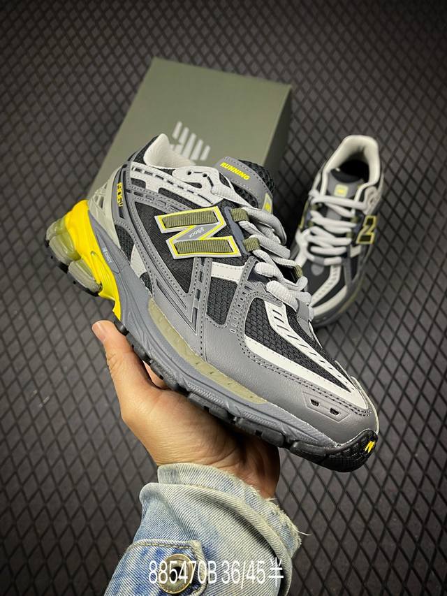 B New Balance 1906系列复古老爹风休闲运动慢跑鞋 #采用轻质牛剖革拼接透气网眼衬垫织物鞋面材质 T-Beam大底提供足步弓支撑，保持步态稳定 后