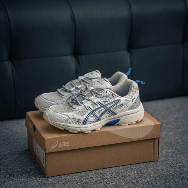 核心私 Asics Gel- Nunobiki 亚瑟士户外风低帮休闲运动跑步鞋 货号：1203A536-100 尺码：36 37 37.5 38 38.5 39