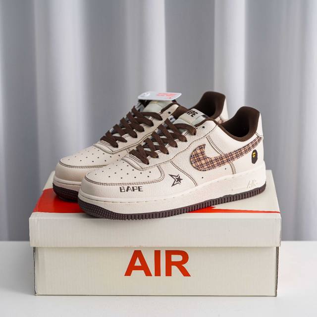核心私 Air Force 1 原装级别 原楦头原纸板 打造纯正空军版型专注外贸渠道 全掌内置蜂窝气垫 原盒配件 原厂中底钢印、拉帮完美 货号：Df0188 0