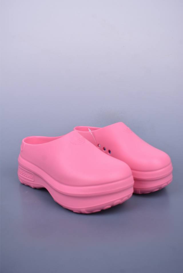 Originals Adifom Stan Smith Mule 阿迪防滑耐磨轻便 穆勒厨师鞋 轻松脚感 一穿即走 这款拖鞋旨在致敬经典的Stan Smith