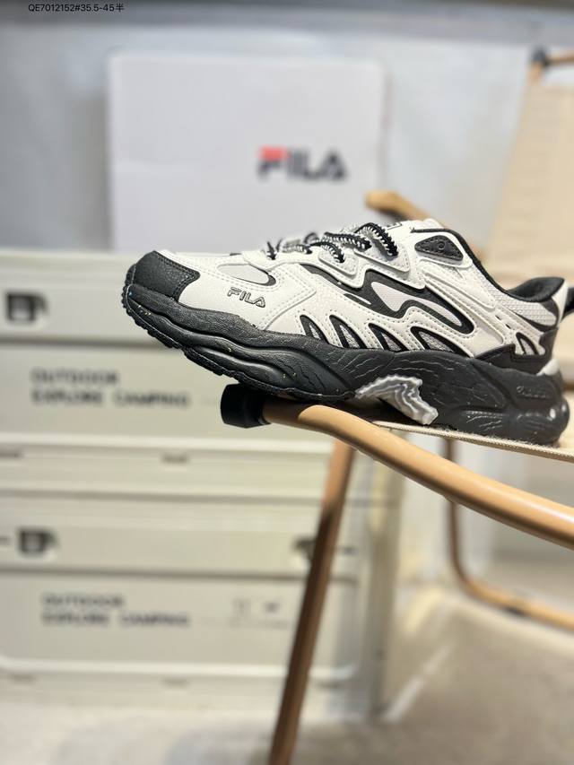 Fila Fusion 斐乐 潮牌低帮运动休闲鞋 Filafusion主要以时尚运动文化 跨界联名为主 结合当下广受欢迎的滑板街篮 棒球、骑行等时尚运动 运用拼