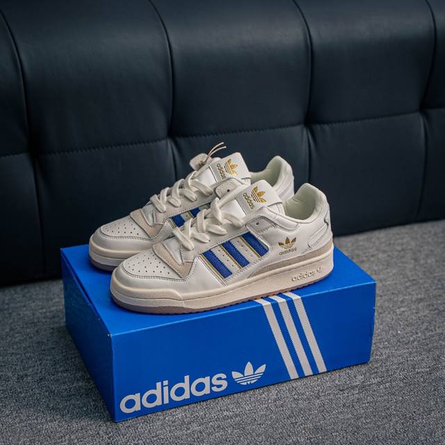 核心私 Adidas Forum 84 Low Cl三叶草低邦 经典魔术贴复古板鞋 男女潮流头层皮休闲鞋 货号：Jh7940 尺码：36 36.5 37 38