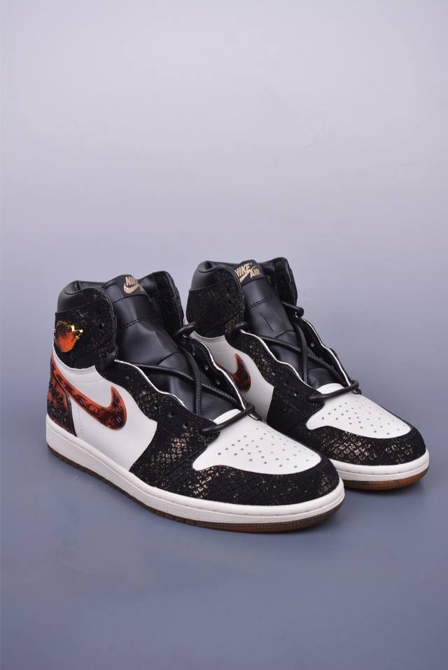 Jordan Air Jordan 1Retro Highog Xuanwu“玄武”亚洲限定蛇年Cny 唯一可媲美原版 同价位区间无对手 全鞋电脑针车 精确间距