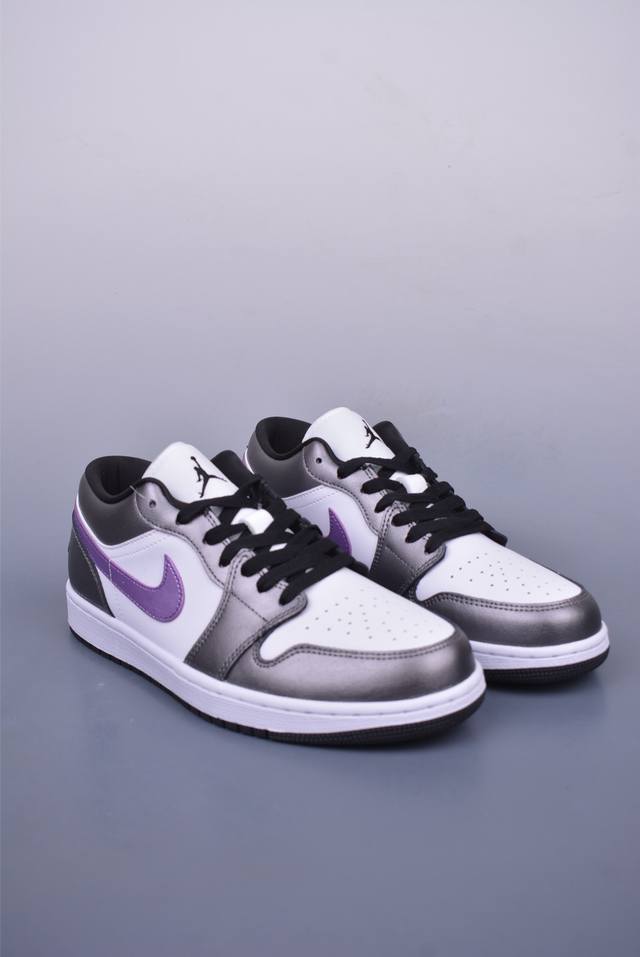Air Jordan 1 Low 紫黑 Aj1乔1低帮休闲板鞋 同步官方配色 市场唯一独家头层皮打造 原鞋原档案开发 原厂皮料 原档冲孔鞋头 正确满胶鞋垫 四线