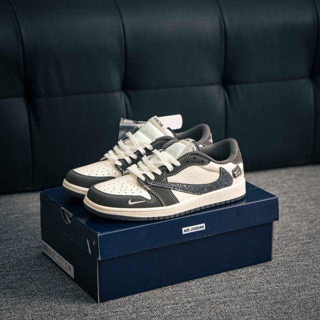 核心私 Air Jordan 1 乔丹篮球鞋男女运动鞋潮流板鞋 货号：Xs 039 尺码：36 37 37.5 38 38.5 39 40 40.5 41 42