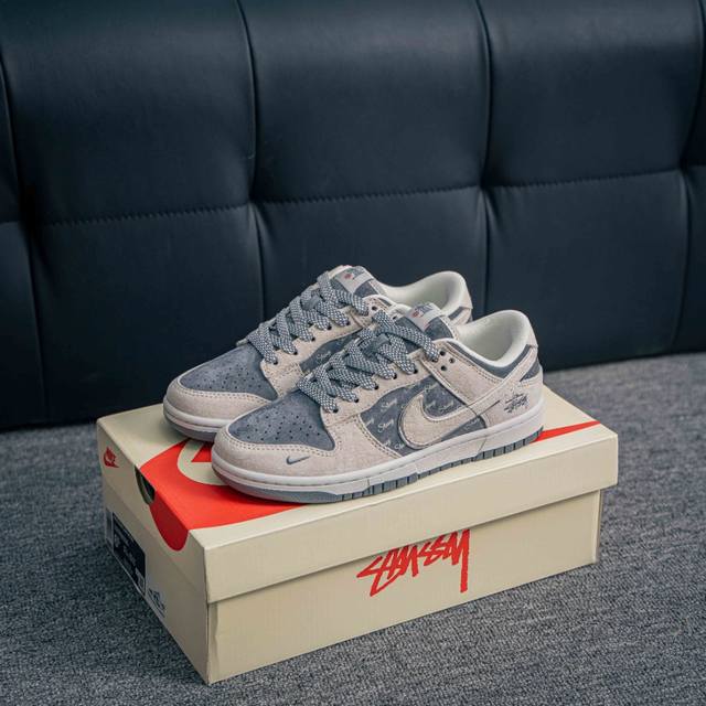 核心私 Nike Dunk 全套原楦原模倾力打造完美版型 独家原厂航空铝磨具打磨大底 鞋头坡度极致还原 无解鞋型 原盒原配 圈内天花板工艺 原厂冲刀 超高清洁度