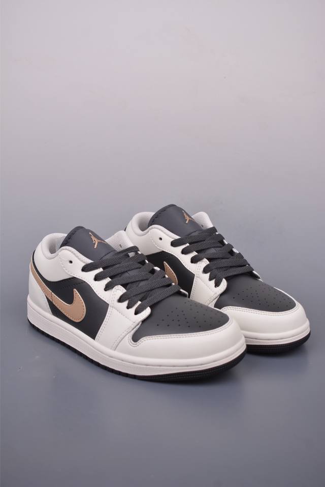 Air Jordan 1 Low 黑白棕 Aj1乔1低帮休闲板鞋 同步官方配色 市场唯一独家头层皮打造 原鞋原档案开发 原厂皮料 原档冲孔鞋头 正确满胶鞋垫 四