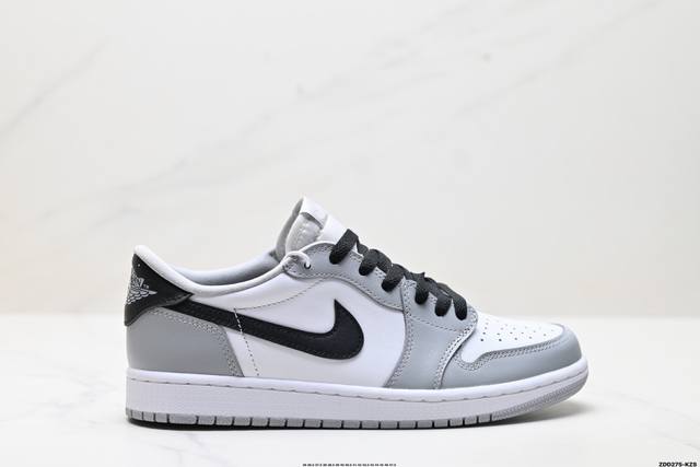 公司级Air Jordan 1 Low Aj1乔1低帮休闲板鞋 同步官方配色 市场唯一独家头层皮打造 原鞋原档案开发 原厂皮料 原档冲孔鞋头 正确满胶鞋垫 四线