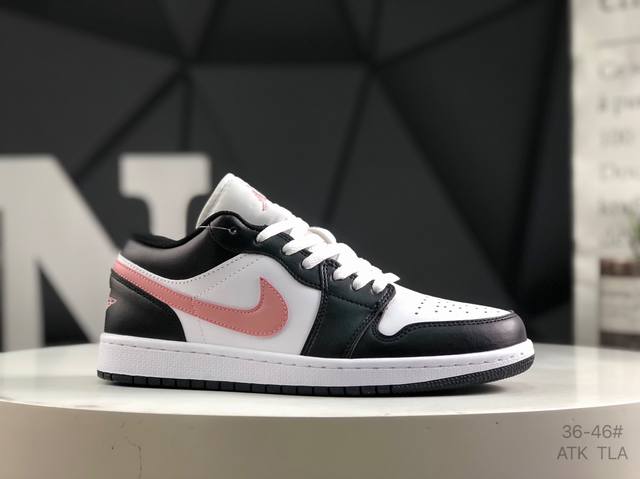 真标带半码 耐克 乔丹 Air Jordan 1 Low Aj1低帮系列篮球鞋 官方同步配色 原装级产物 #拒绝公底 立体鞋型 细节完美 高清洁度 货号：553