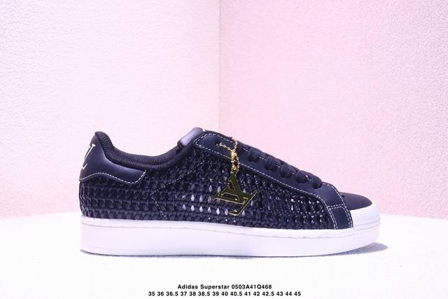 阿迪达斯Adidas三叶草 Originals Superstar贝壳头系列低帮经典百搭休闲运动板鞋 货号:Ie8878 尺码:35.5 36 36.5 37