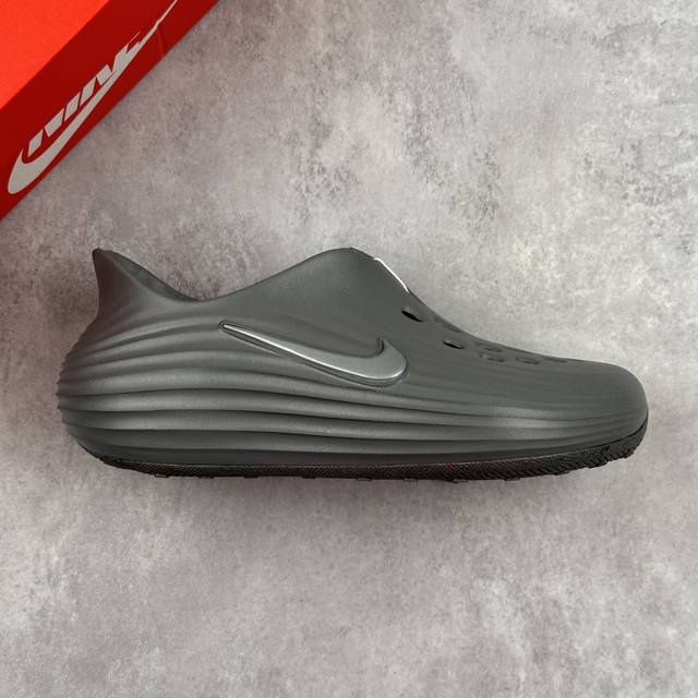 本地 核心私 Nike Reactx Rejuven8 耐克夏日穿搭凉鞋 洞洞鞋 #采用质感柔软且出众回弹的 Reactx泡绵，缔造非凡舒适的日常穿着体验，助你