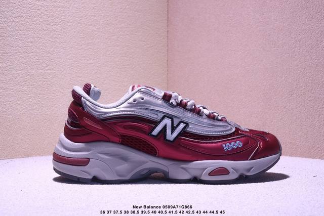 公司级新百伦New Balance 1000 系列低帮复古老爹风休闲运动跑步鞋 New Balance 在不同配色上其鞋面材质呈现不同感觉，无论是运动风抑或是高