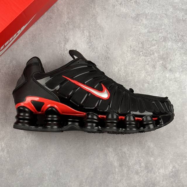 本地 核心私 Nike Shox Tl 全掌气柱缓震休闲运动跑步鞋 13柱令机械力学缓震性能跃升新层次。采用透气网眼鞋面和全掌型 Nike Shox 技术，革新