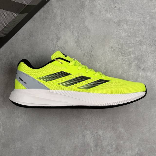 本地 核心私 阿迪达斯 Adidas Duramo Rc U 训练备赛轻盈跑步运动厚底鞋 这双跑步鞋的鞋面采用了合成革、Pu和织物材料。这样混合材质的设计不仅提