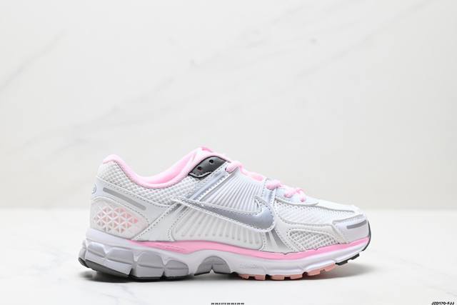 真标耐克Nike Zoom Vomero 5 马拉松复古跑五代休闲运动慢跑鞋 货号:Fn3695-001 码数:36 36.5 37.5 38 38.5 39