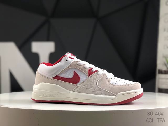 耐克 Air Jordan Stadium 9O Stadium Jordan Stadium 90充满了对Tinkerhathield 原创设计的致敬，包括中