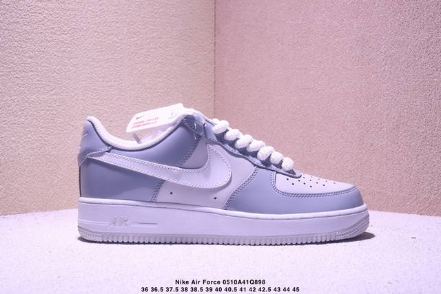 公司级耐克Nike Air Force 7 Lv8空军一号低帮百搭休闲运动板鞋。柔软、弹性十足的缓震性能和出色的中底设计，横跨复古与现代的外结合，造就出风靡全球