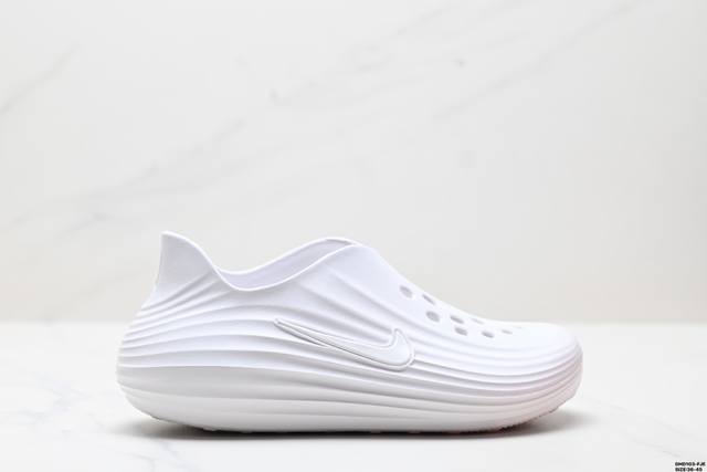 公司级Nike Reactx Rejuven8 耐克 简约舒适 洞洞鞋 由兼具轻便性和耐用性的Eva泡沫打造 拖鞋的外观十分吸引人 融合了舒适与时尚的元素 延续