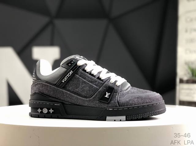 路易威登 Louis Vuitton Lv路易威登板鞋 乘风破浪的姐姐争先种草款,舒适透明底和百搭性霸屏整个时尚娱乐圈，正品1:1套楦复刻，细节调整完美主义！鞋