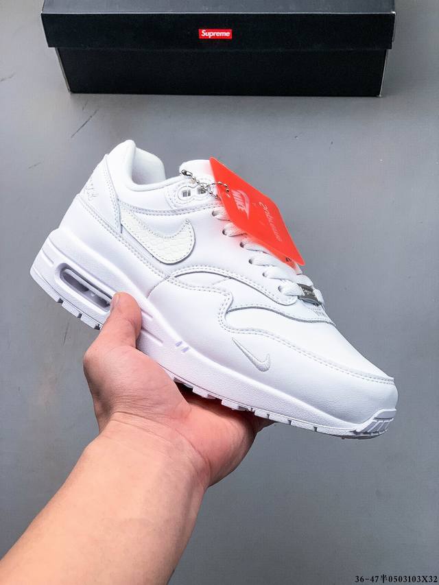 顶级纯原版本 头层皮打造市面最强工艺 耐克 Nike Nike Air Max 1 87 限定配色 气垫缓震跑步鞋 0503103X32