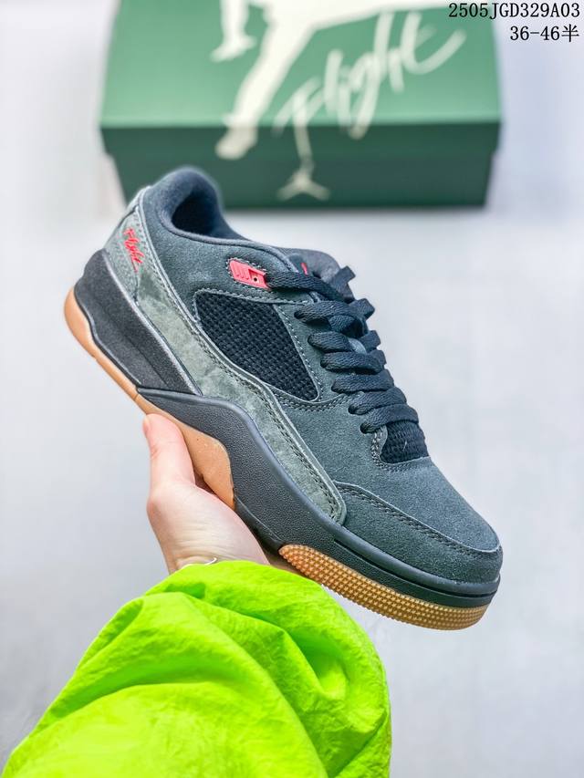 耐克 新款 Nike Air Jordan 4 Retro Og 低帮 迈克尔 乔丹Aj4代乔4 复古休闲运动文化篮球鞋。秉承轻量化的速度型篮球鞋设计思想完成设
