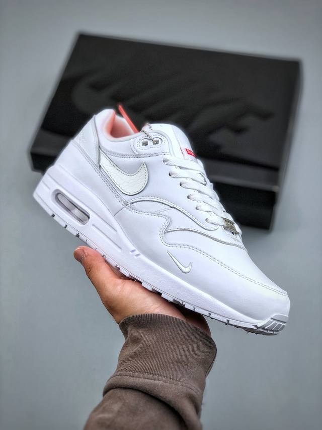 nike Air Max 1 X Supreme 白色复古休闲跑步鞋 官方同步上架真标原盒 原底原面 正确版型 原版开发 精准细节 市面最高版本官方货号：Hf8