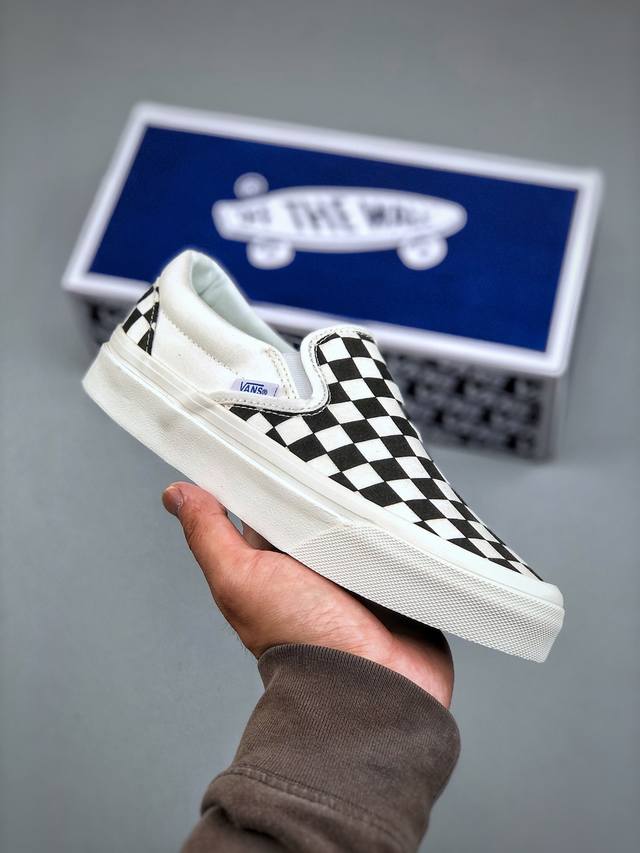 vans Slip-On Og Classic Lx 高端支线 棋盘格一脚蹬休闲板鞋 尺码：35-44 半