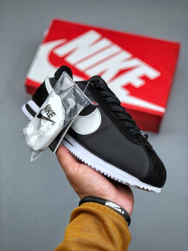 nk Classic Cortez Leather 阿甘复古初代皮革慢跑鞋 Hf0263 001 尺码：36-45 半
