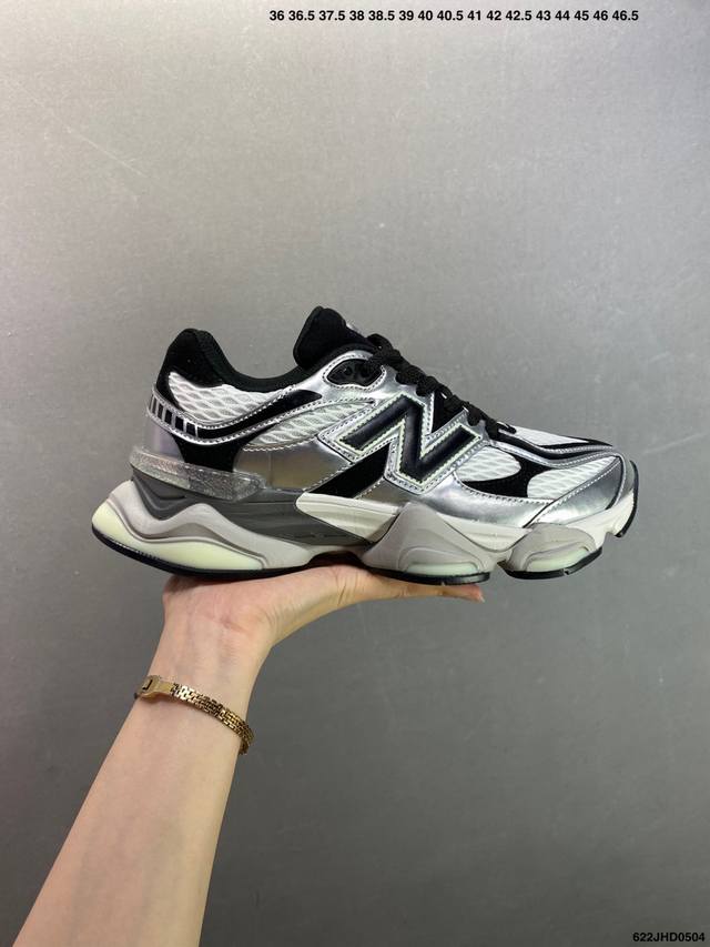 joe Freshgoods X New Balance Nb9060 联名款 复古休闲运动慢跑鞋 鞋款灵感源自设计师本人对夏日的怀日回忆。鞋面大身由空间双格及