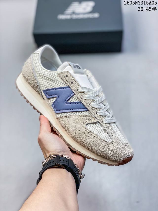 nb New Balance Nb471 471系列织物牛剖层革生活休闲鞋 New Balance 471鞋款的诞生 不仅承载着New Balance对复古薄底