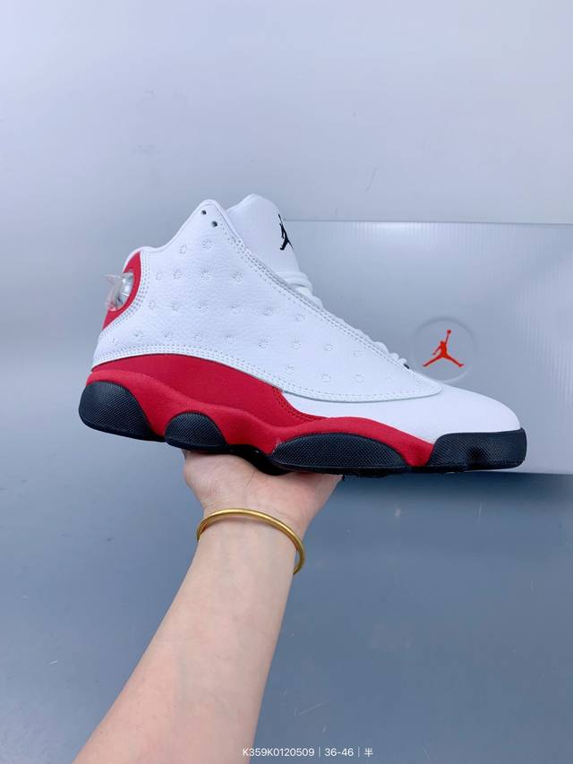 nike耐克Air Jordan Aj13运动训练实战篮球鞋 Size：如图 编码：K359K0610509