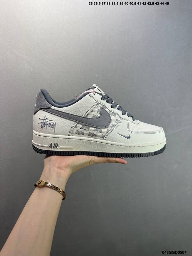 公司级Nike Air Force 1 Low 07 原楦头原纸板 打造纯正低帮空军版型 专注外贸渠道 全掌内置蜂窝气垫 原盒配件 原厂中底钢印、拉帮完美 官方