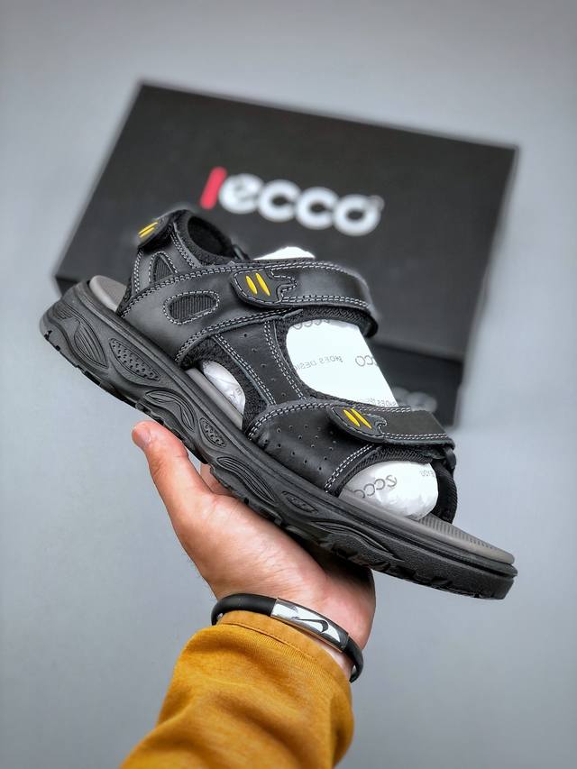 ecco爱步运动凉鞋男款牛皮舒适沙滩凉鞋 越野系列 便捷魔术贴设计，可自由调节松紧，方便穿脱 鞋面采用Ecco家族工艺牛皮 纹理自然，细腻柔软 橡胶大底，抓地力