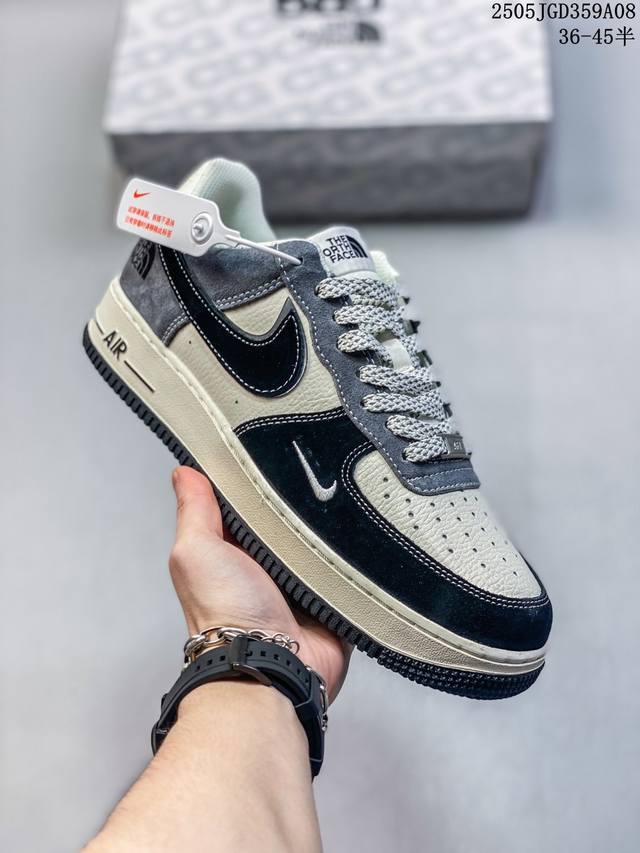 海外限量发售！公司级Nike Air Force 1 '07 Low “北面联名--黑米灰”空军一号 低帮 运动鞋 休闲鞋 折边针车 工艺难度大 原楦头原纸板