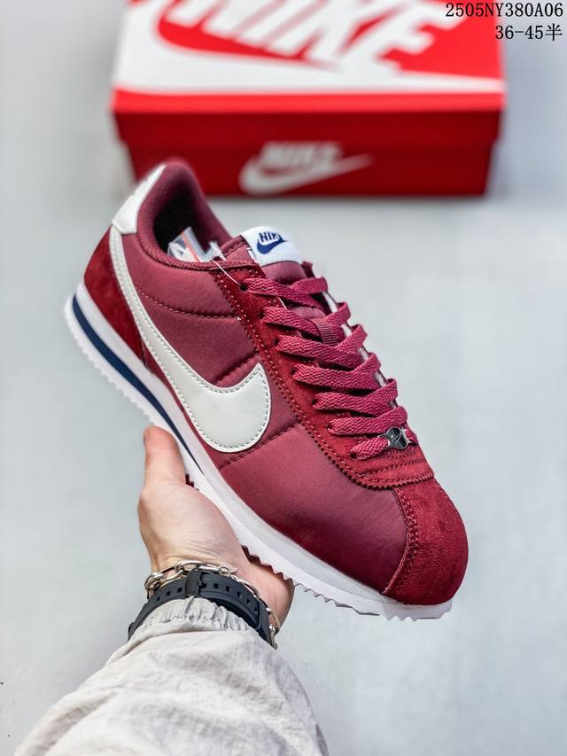 nike Classic Cortez 耐克经典轻便舒适阿甘鞋休闲跑步鞋运动鞋 纯粹而执着的精神 使得Cortez种在了一代人的心里 无论是否喜欢它复古的鞋型