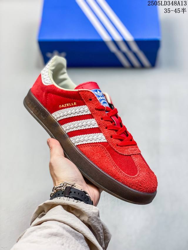 特价福利 草莓熊35-41 其他颜色有35 Ad Gazelle Indoor Trainers 羚羊内训系列低帮复古百搭休闲运动德训风板鞋 90年代经典的复刻