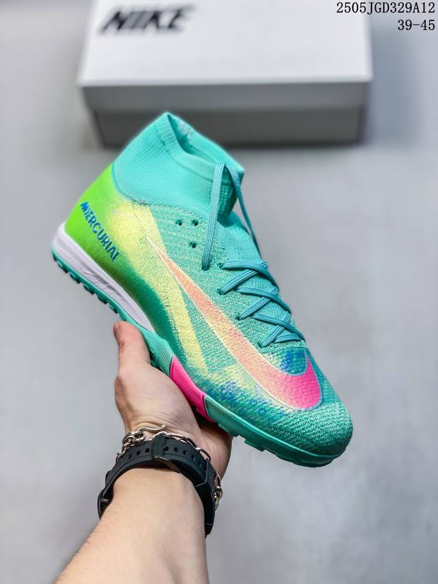 耐克 Nike Vapor 16 Academy Mercurial Dream Speed 耐克C罗系列 低帮男子人造草地足球鞋 训练鞋 短钉鞋底慢跑鞋。后跟