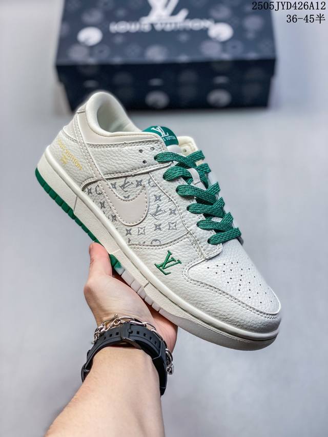 nk Sb Dunk Low Lv联名---白红双色大底周年高端定制 低帮休闲板鞋 #高端定制鞋盒 大厂纯原品质出货 超高清洁度 皮料切割干净无任何毛边 细节完