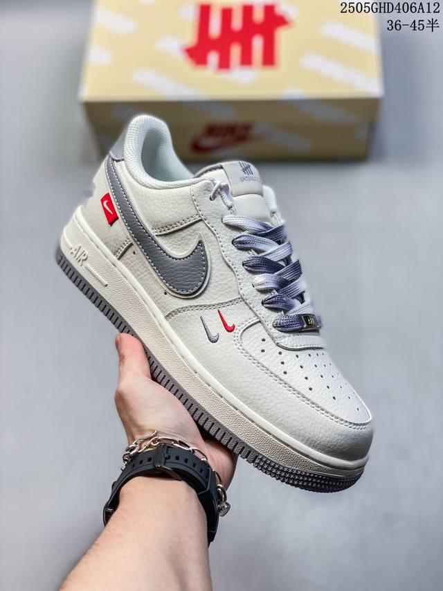海外限量发售！公司级Nike Air Force 1 '07 Low “ Lv联名 黑花牛仔”空军一号 低帮 运动鞋 休闲鞋 折边针车 工艺难度大 原楦头原纸板