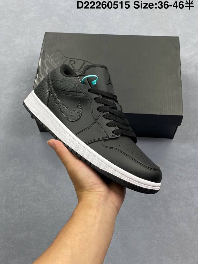 耐克 乔丹Air Jordan 1 Low Aj1 乔1 低帮复古文化休闲运动篮球鞋 从1985 年面世的元年款汲取设计灵感，采用简洁大方的经典外观，熟悉中带一